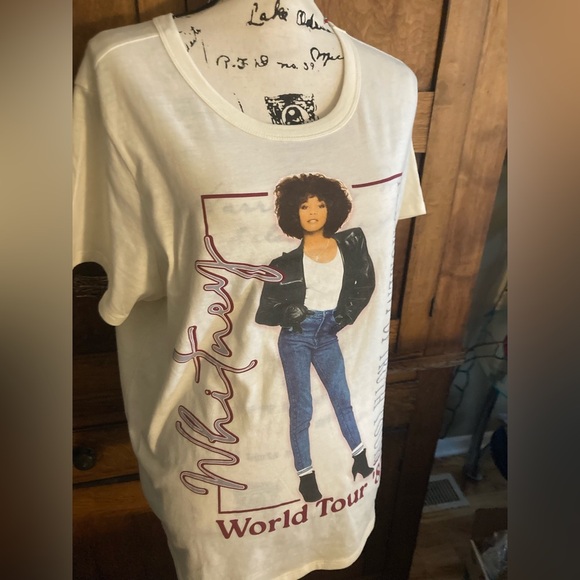 Whitney Houston world tour 87 woman’s size XXL the Moment of Truth tour white - Picture 2 of 7